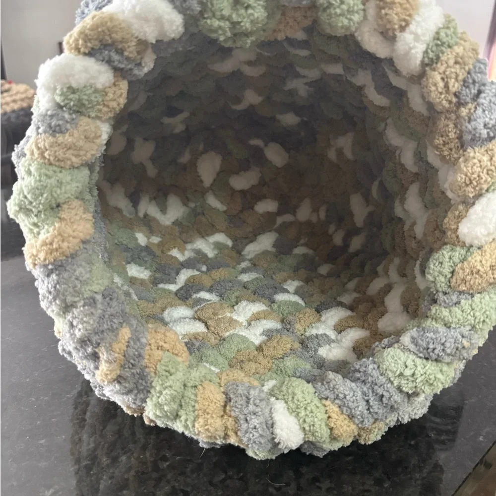 Cozy Cat Tunnel Bed - Green, Gray, and Cream